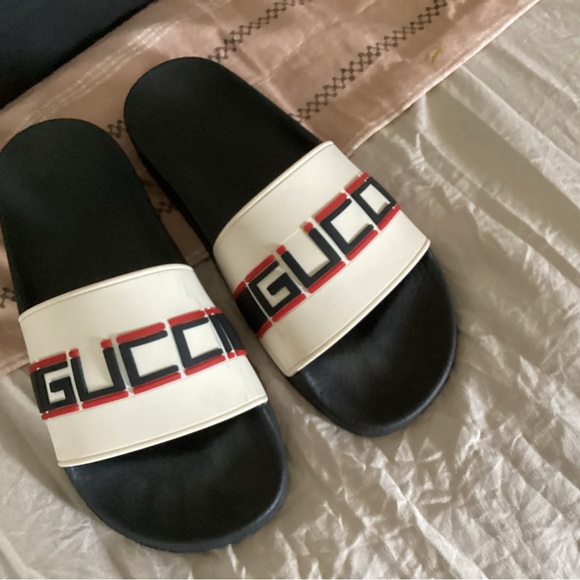 EVERYTHING MUST GO Gucci slides never worn. Clearance - Picture 1 of 5